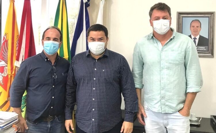 Deputado Ricardo Alba visita Guabiruba e anuncia recursos