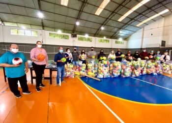 Educação adquire novos materiais esportivos para escolas