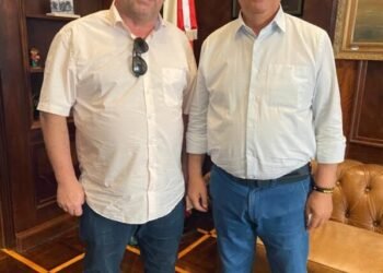 Prefeito de Brusque, Ari Vequi, visita o Governador Jorginho Melo