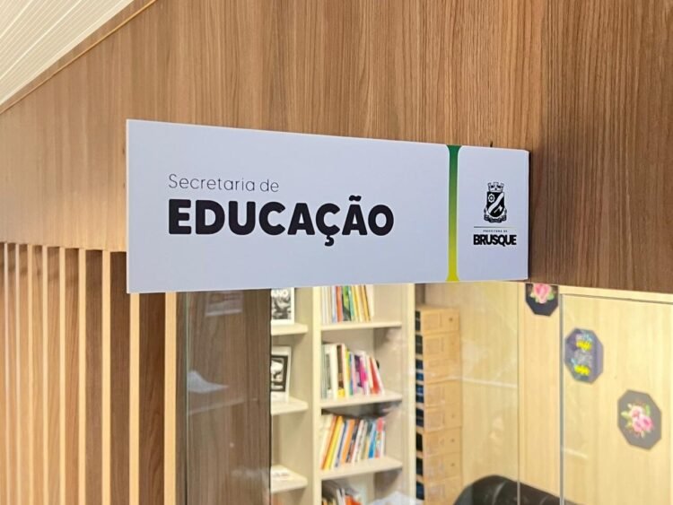 Abertas as inscrições para o concurso público da Secretaria de Educação de Brusque