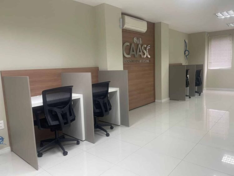 Escritório compartilhado da OAB Brusque leva nome da advogada Siliana Maia de Oliveira