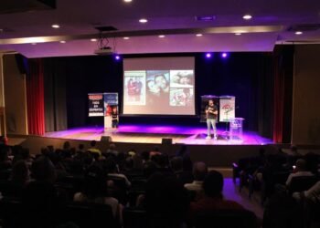 Palestra Propósitos, com Hugo Farias reúne grande público em Brusque