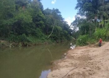 Criança morre afogada no rio em Guabiruba .
