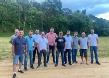 Sociedade do Pelznickel realiza visita técnica no Parque Municipal de Guabiruba