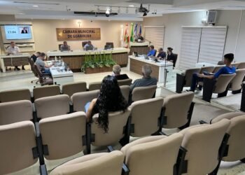 Câmara Municipal de Guabiruba realiza última sessão ordinária do mês de abril