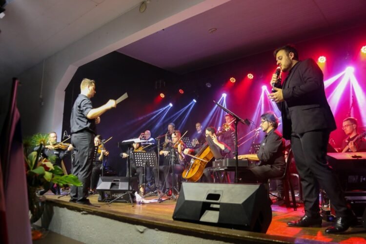 Jantar em Guabiruba marca os 200 anos da imigração alemã no Brasil