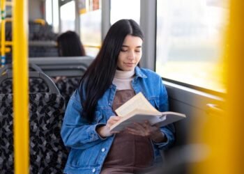Secretaria de Educação abre inscrições para transporte universitário gratuito