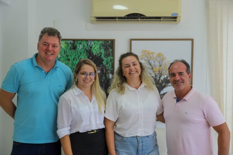 Clausia Regina Boos é a nova Secretária de Turismo de Guabiruba