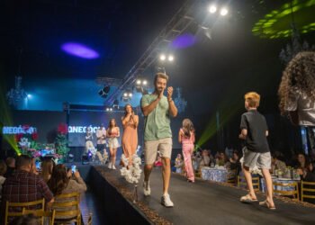 Alto Verão 2026: Desfile da 71ª Pronegócio reúne tendências da estação