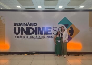 Educação de Guabiruba Apresenta Projeto de Alfabetização em Seminário Estadual da UNDIME-SC