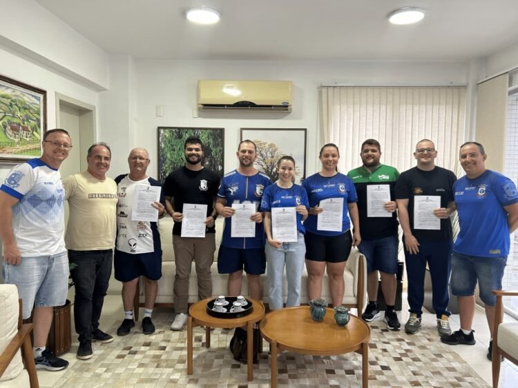 Prefeitura de Guabiruba oficializa assinatura do Bolsa-Técnico 2026