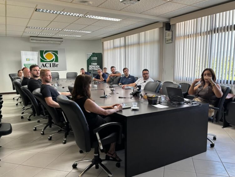 Núcleo de Empresas Contábeis da ACIBr cria grupo de estudos sobre Reforma Tributária