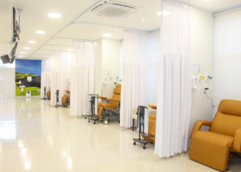 Hospital Azambuja recebe habilitação federal para atendimento oncológico adulto e pediátrico