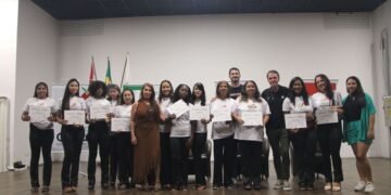 Setor têxtil de Brusque recebe 62 novos profissionais formados em curso gratuito