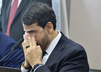 Paixão e morte do “Messias” da esquerda