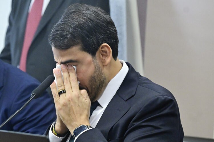 Paixão e morte do “Messias” da esquerda